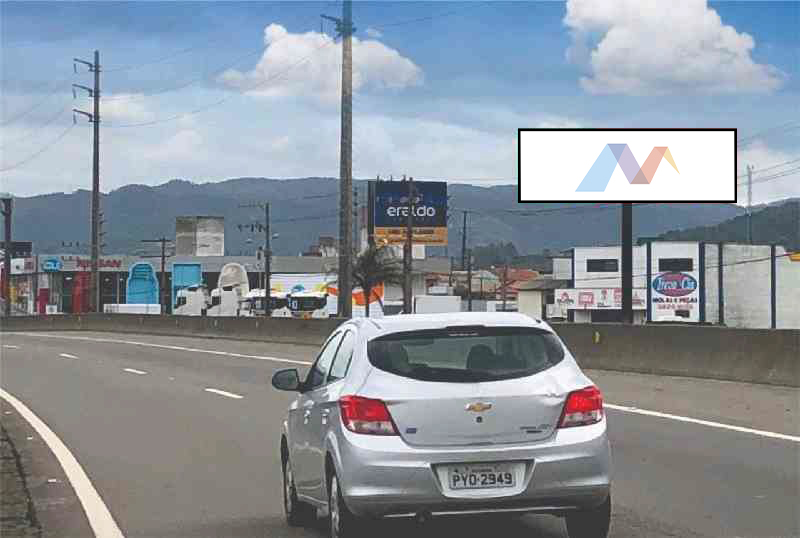tubarao - 419 - br 101 prox. nissan face norte